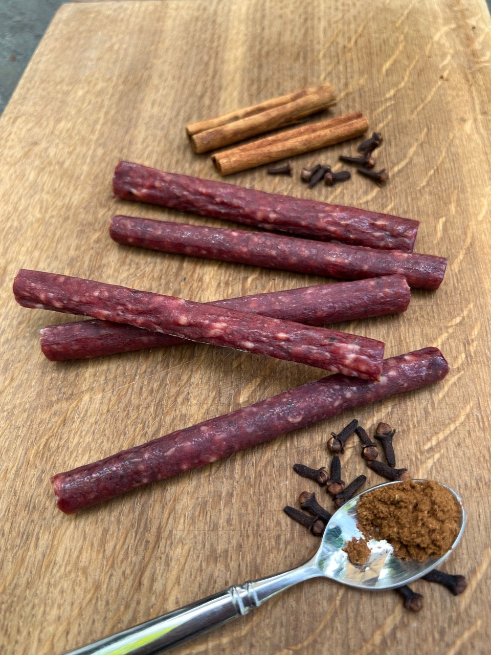 Randall Lineback Skinny Salami™ Beef Sticks: Beef & Lamb Recipe