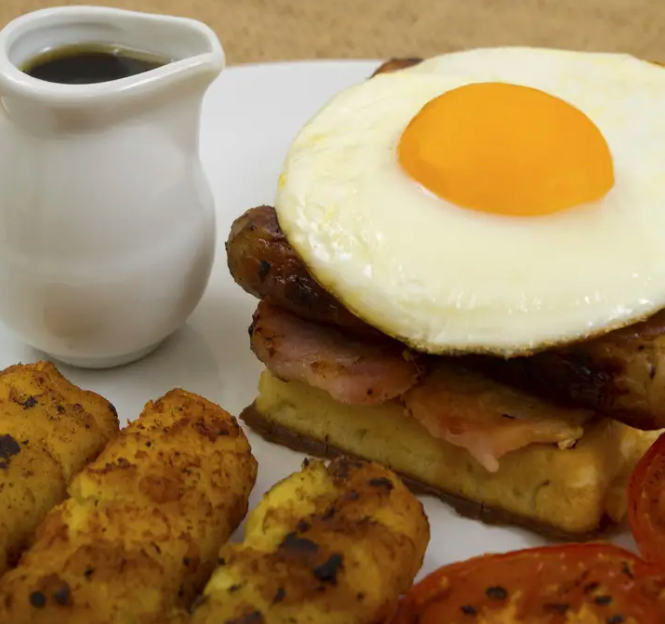 Maple Sage Breakfast Sausage Links: Sweet, Sage-Seasoned