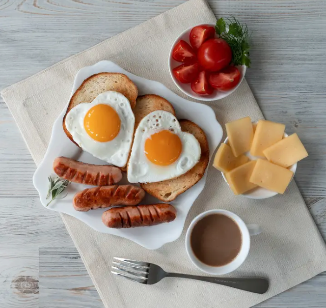 Maple Sage Breakfast Sausage Links: Sweet, Sage-Seasoned